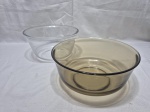 Lote de 2 bowls em vidro temperado. Medindo o maior 22,5cm x 10cm de altura.