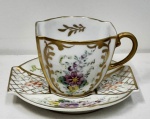 Xicara de Café em porcelana -  Alemã - MEISSEN - Xicara 5,5  cm ; Pires 10 cm- (SA21)