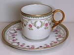 Xicara de Café em porcelana -  Czechoslovako - BOHEMIA ROYAL IVORY  - Xicara 3,5 cm ; Pires 11 cm- (SA29)
