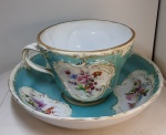 Xicara de Café em porcelana -  Francesa -VIEUT - Xicara 12 cm ; Pires 23 cm- (SA52)