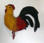Porta coisas  de ferro fundido com desenho de gallo pintado. Mede: 13x17 cm - (MARG9)