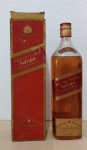 JOHNNIE WALKER - RED LABEL - OLD SCOTCH WHISKY - 43% VOL. - 1 LITRE - LACRADO - NO ESTADO - ACOMPANHA CAIXA ORIGINAL - VENDA PROIBIDA PARA MENORES DE 18 ANOS - (COLECIONÁVEL)