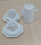 REPOSIÇÃO - LOTE COM 07 PEÇAS EM PORCELANA SCHMIDT - SEM USO