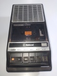 GRAVADOR K7 NATIONAL A PILHA ALTO STOP IC AC/BATTERY - MEDINDO 23 X 13 CM - NÃO TESTADO - NO ESTADO