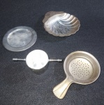 LOTE CONTENDO 04 PEÇAS EM METAL - MAIOR MEDINDO 13 CM