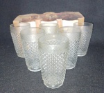 CONJUNTO COM 06 COPOS EM VIDRO ESTILO BICO DE JACA - LINHA BARROCO WHEATON - MEDINDO 12 CM CADA - SEM USO