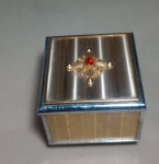 ANTIGA CAIXA PORTA JÓIAS - MUSICAL - JAPONESA - NO ESTADO - MEDINDO 8 X 9 CM - NO ESTADO