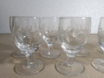 LOTE COM 12 CÁLICES PARA LICOR EM CRISTAL- MEDINDO 7 CM CADA