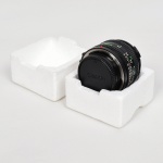 FOTOGRAFIA, uma (1) lente da marca CANON, 50 mm, Made in Japan, acondicionada na caixa, não aparenta ter sido usada ou pouco uso, sem garantia, vide foto.