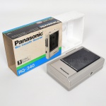 ELETRÔNICO, um (1) aparelho MINI CASSETE RECORDER, marca PANASONIC, modelo RQ-340, Made in Japan, acondicionado na caixa original, não aparenta ter sido usado ou pouco uso, vide foto.