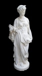 Linda e grande escultura, moldada em cimento artístico representando "Primavera", na cor branca. Medida 158 cm de altura. Apresenta algumas pequenas perdas localizadas e mão restaurada, Lote vendido no estado. Lote deve ser retirado em Jacarepaguá - Taquara.