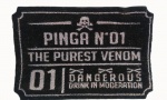 Capacho com os dizeres " Pinga Nº 1 - The Purest Venon - DANGER". Medida 45x66cm.
