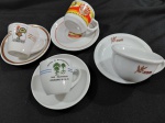 4 xícaras café modelos e marcas variadas ditas promocionais.