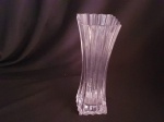 Vaso de vidro formato quadrado lapidação gomada. alt. 26 x  9 cm x 9 cm