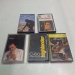 Qualquer duvida entrar em contato pelo whatsaap: 11948723970 ou pelo nosso email: loucoporantiguidades@gmail.com. OBS: A sua participação em nosso leilão ajuda em causas animais.