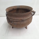 Qualquer duvida entrar em contato pelo whatsaap: 11948723970 ou pelo nosso email: loucoporantiguidades@gmail.com. OBS: A sua participação em nosso leilão ajuda em causas animais.