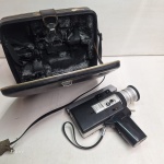 Qualquer duvida entrar em contato pelo whatsaap: 11948723970 ou pelo nosso email: loucoporantiguidades@gmail.com. OBS: A sua participação em nosso leilão ajuda em causas animais.