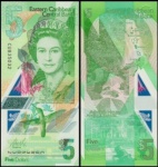 ESTADOS DO CARIBE ORIENTAL  E C S CEDULA SÉRIE RAINHAS  EM POLIMERO DE  5 Dollars DO ANO 2020 EM ESTADO FLOR DE ESTAMPA DE CONSERVAÇÃO