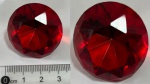 CRISTAL TRANSLUCIDO  VERMELHO RUBI  - EXTRA LUXO - EM LAPIDAÇÃO DIMANTADA REDONDA  - ORIGEM CHINA TAMANHO GRANDE CONFORME A FOTO EXIBIDA MARAVILHOSO!!!!!