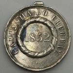 Medalha de prata 900, 20g. Campanha do Uruguai. Sem a coroa