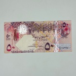 Cédula 50 ryals - Qqatar. 74,50 reais em cambio - SOB