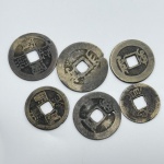 Lote 6 moedas antigas da China. Bronze. Diferentes