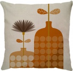 Capa para almofada com zíper invisível, feita em linhão crú com impressão na frente de Vasos Terracota/Café e verso liso. Tecido em Linhão 100% Poliéster. Dimensões da Capa: 43 cm X 43 cm. Não acompanha enchimento.