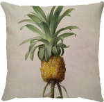 Capa para almofada com zíper invisível, feita em linhão crú com impressão na frente de Abacaxi  e verso liso. Tecido em Linhão 100% Poliéster. Dimensões da Capa: 43 cm X 43 cm. Não acompanha enchimento.