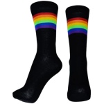 Meia preta, sem uso, com etiqueta, de cano alto, estampada com arco-íris. Tamanho: 38 a 43.