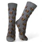 Meia cinza, sem uso, com etiqueta, de cano alto, estampada com canecas de chopp. Tamanho: 38 a 43.