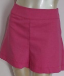MARIA VIOLETA - Short em Alfaiataria na cor rosa . Tamanho : PP . Novo,com etiqueta .