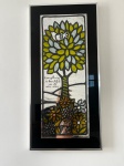 Quadro decorativo com desenho de pássaro e árvore . Moldura com acabamento em metal . Medida : 73x35cm. Quadro quarto.