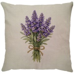 Capa para almofada com zíper invisível, feita em linhão crú com impressão na frente de bouquet lavanda e verso liso. Tecido em Linhão 100% Poliéster. Dimensões da Capa: 43 cm X 43 cm. Não acompanha enchimento.