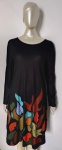 EMERY ROSE - Belissimo vestido de manga longa com decoraçao de folhagens multicoloridas . Tamanho : M .