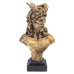 Busto em resina representando fauno, homem bode, riqueza de detalhes na peça. Medindo 16 cm x 10 cm x 26 cm.