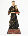 Antiga Imagem de Santo Antônio em madeira policromada, tem em sua mão Livro e Menino Jesus, medindo 14 cm de altura. Séc. XIX.