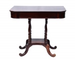 Antigo Console em Jacarandá maciço, 4 traves no centro, forma retangular, medindo 79 cm por 88 cm por 45 cm. Brasil séc. XIX.