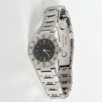 Bvlgari - Relógio Feminino em aço, mostrador escuro, numerado, medindo a caixa 2,4 cm. Funcionando!
