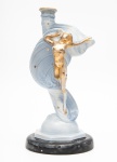 Antigo Ponto de Luz em porcelana, marcada, representando Figura Feminina, medindo 32 cm de altura.