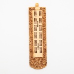 Tabuleiro de Cribbage Chinês, usado para marcar pontos em um jogo de cartas, chamado cribbage, medindo 16 cm. Século XIX,