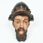 Apostrofo Santo Tiago - Magnifico e raro Busto em madeira policromada, com rico entalhe, medindo 38 cm de altura. Séc. XIX.