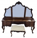 NESTOR STENZEL (PARANÁ). Elegante móvel penteadeira em jacarandá estilo "Luiz XV" com influê