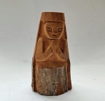 J. Bezerra, Santa, escultura de madeira, 13cm de altura e 7cm de largura