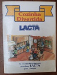 Livreto de Receitas Vintage "Cozinha Divertida LACTA"  Anos 80/90 - Raro exemplar do livreto promocional original da Lacta, intitulado "Cozinha Divertida: As receitas favoritas com chocolates LACTA para crianças".
