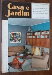 Revista Casa e Jardim Nº 23 - Março de 1956 - Residência Rino Levi - Este exemplar original da revista Casa e Jardim, edição nº 23 de março de 1956, é um documento histórico fundamental que retrata o design e o "morar" no Brasil durante os anos dourados