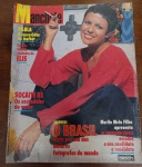 Revista Manchete Nº 1605 (1983) - Especial 1 Ano Sem Elis Regina - Este exemplar original da revista Manchete, de janeiro de 1983, apresenta uma capa icônica com a "Pimentinha", Elis Regina, em uma homenagem emocionante intitulada "Um ano depois, saudades de Elis".