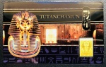 Chade - 3000 Francos CFA 2024 - Ouro (0,999,9) - 0,031 g 1/1000 OZ Gold - 15,4 × 11 mm - CoinCard Oficial - Edição Comemorativa Máscara Funerária de Tutankhamon.