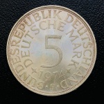 Moeda Alemanha  - 5 Deutsche Mark 1974 F Prata (.625) - 11,2 g - 29 mm KM-112 - República Federal da Alemanha.