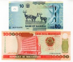 2 Cédulas Estrangeiras - ( Moçambique 100 000 Meticais 1993 - P-139 FE ) - ( 	Namíbia 10 Dolares 2021 - P-16 FE ).