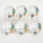 PORCELANA, seis (6) xícaras de café, cilíndricas, pintadas a mão com flores em policromia, Atelier ÂNGELA, arremates a ouro, marca STEATITA (Campo Largo, PR, funcionou de 1954 a 1994), sinais de uso, vide foto.